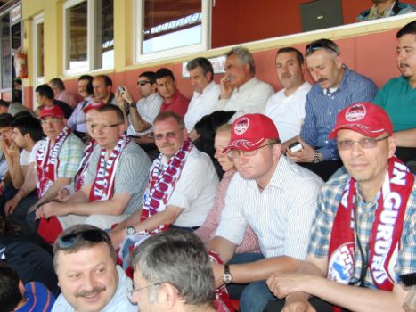 Alman Komutan Kahramanmaraşspor maçını izledi