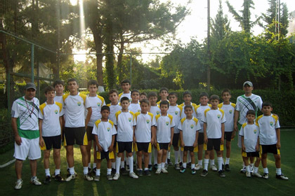 Profesyonel Futbol Okulu öğrencileri Kahramanmaraşspor'u ziyaret ettiler..